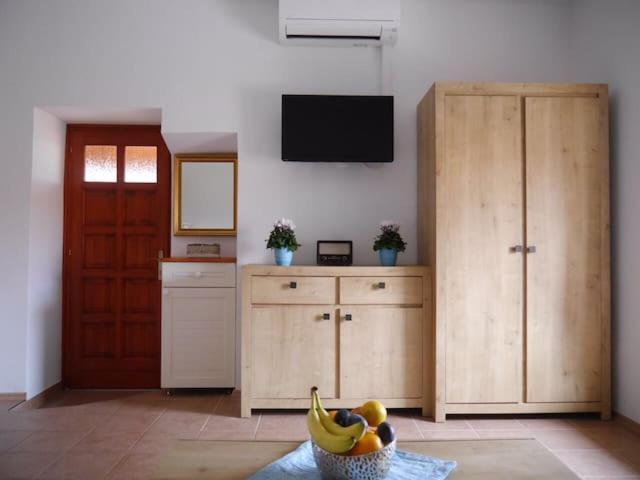 Ivo Veja Studios By Ivo-Vejacom Krk Town Extérieur photo